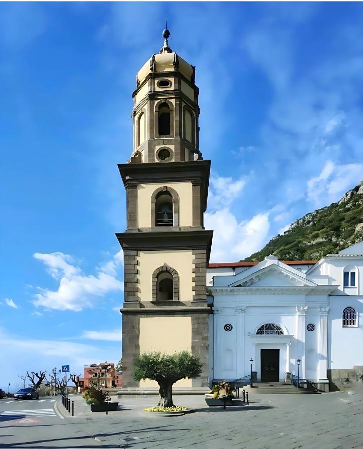 Casa Vacanza "Nonna Matilde" A Meta Di Sorrento, 600Mt Dal Mare, Casa Per 4 Екстер'єр фото