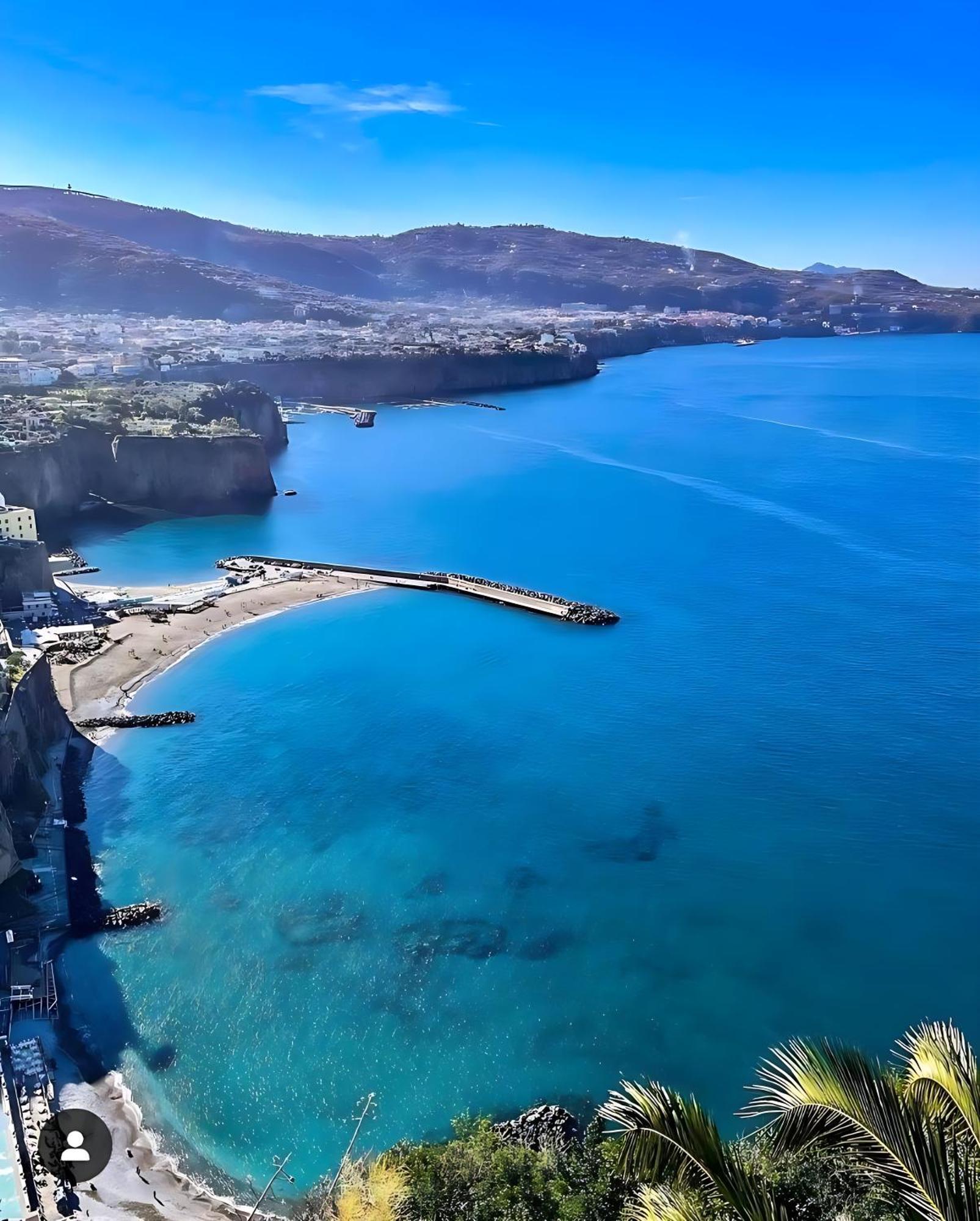 Casa Vacanza "Nonna Matilde" A Meta Di Sorrento, 600Mt Dal Mare, Casa Per 4 Екстер'єр фото
